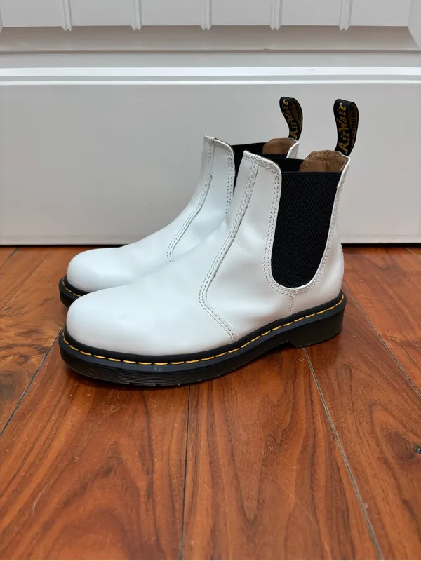 Dr. Martens 2976 Chelsea Boot in White Smooth 6 - Image 4