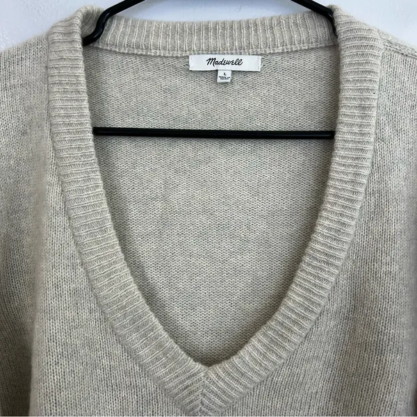 Madewell Wool Blend Oatmeal/Tan Balloon Sleeve V-neck Sweater Dress Size Large - Image 3