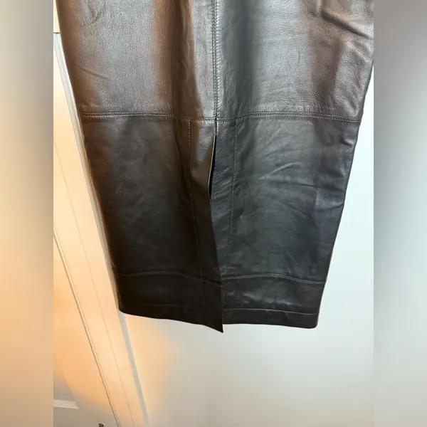 G. label By Goop Black Leather Samira Midi Skirt - Image 7