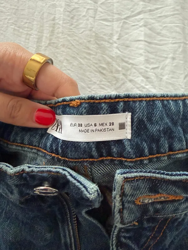 Zara size 6 jeans  - Image 3