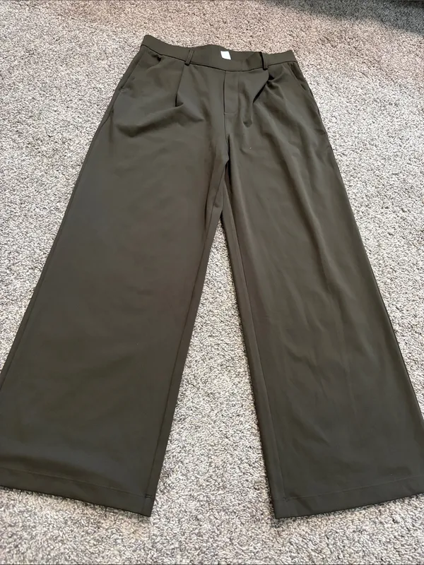 Halara Flex DayStretch High Waisted Pocket Straight Leg Work Pants size large - Image 2