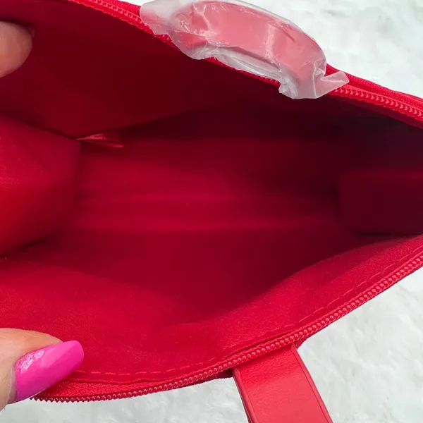 Giorgio Armani Red Beauty Zipper Wristlet Cosmetic Bag Clutch Textured Zip‎ Top - Image 11