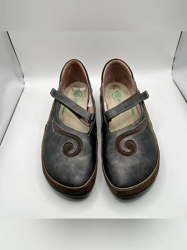 Naot Matai Mary Jane flats brown size 39 US 8 EUC women’s - Image 4