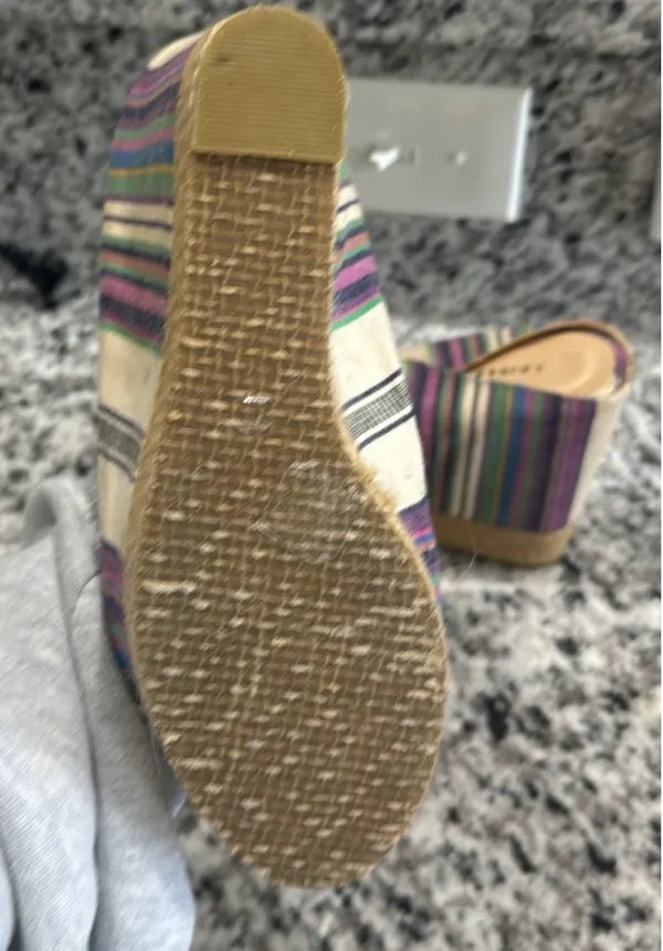Vintage Chinese Laundry platform wedge - Image 3