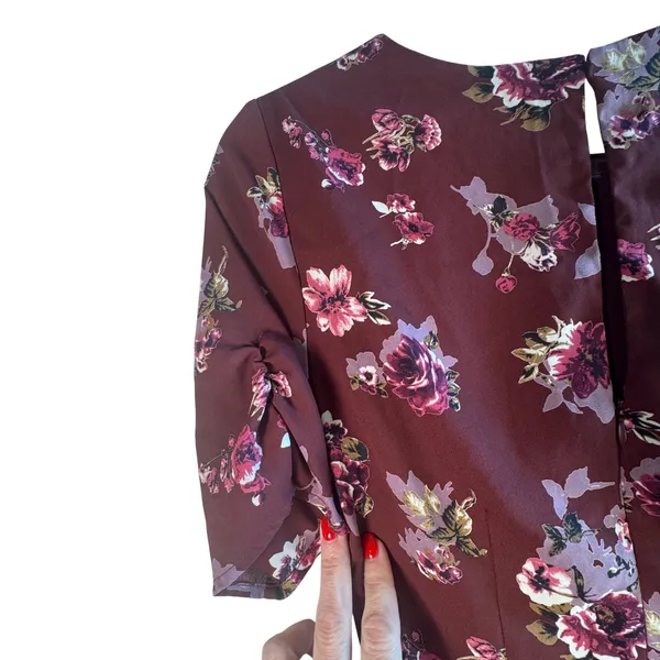 ASTR The Label Floral Mini Dress Burgundy Faux‎ Wrap S/S XS Soft Girl Romantic - Image 9
