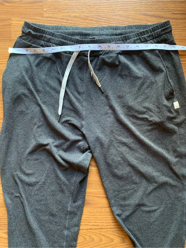 Vuori Women's Charcoal Drawstring Joggers Performance Charcoal Heather Size Larg - Image 4