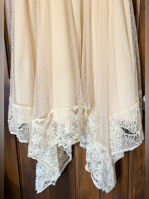 Altar'd State Cream Lace Handkerchief Hem Girls Dress - Image 4