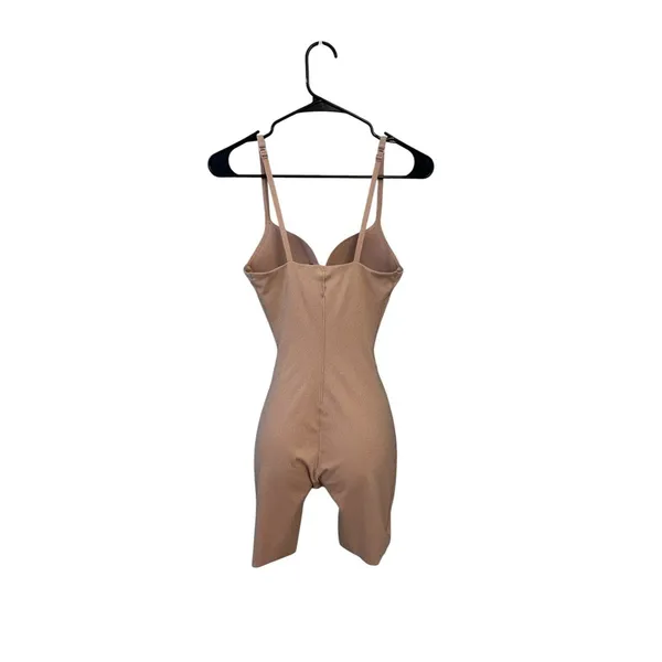 SKIMS Ultimate Body Push-Up Butt & Hip Enhancing Mid-Thigh Bodysuit Small Clay - Image 2