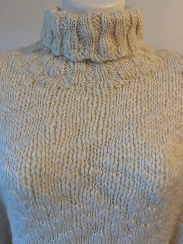 Divided H&M Cream Turtleneck Batwing Sweater - Image 3