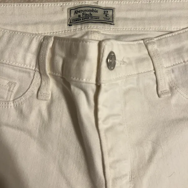 Abercrombie & Fitch White Skinny Jeans - Image 3