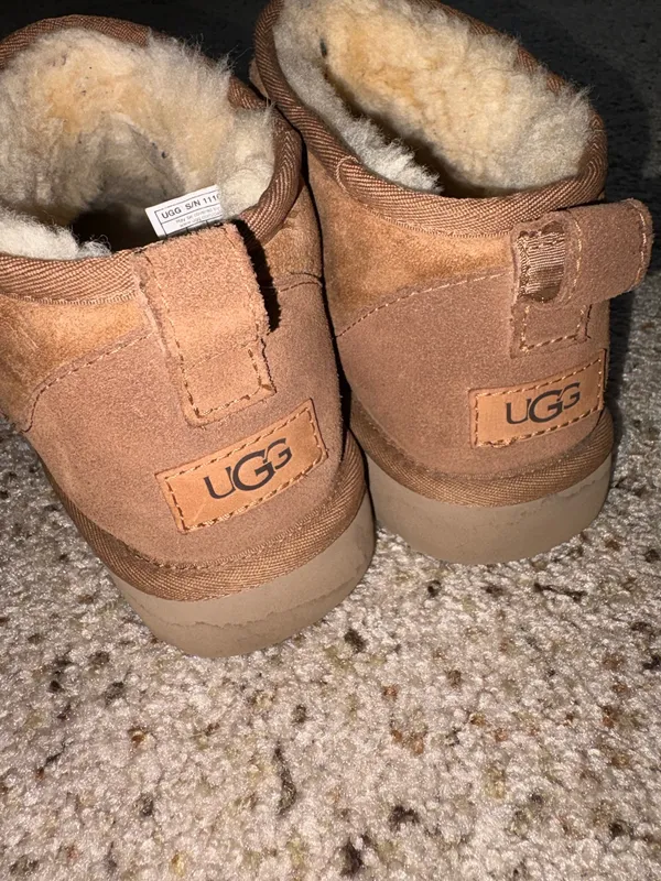Uggs Boots - Image 2