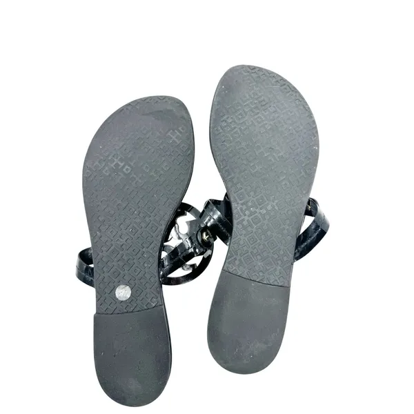 Tory Burch Miller Sandal Black Patent Leather Logo Medallion Thong Flat Size 9 - Image 6