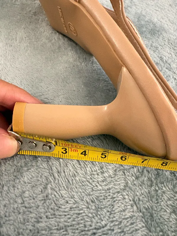 TCTBTA Nude Slingback Pointed Toe Kitten Heels NWOT Size 41 - Image 5