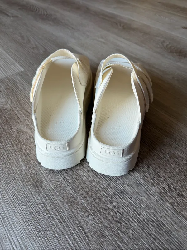 UGG Goldenglow Platform Slide Sandal - Image 6