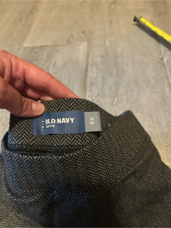 Old Navy black stevie skinny pants - size xs herringbone pattern - Image 8
