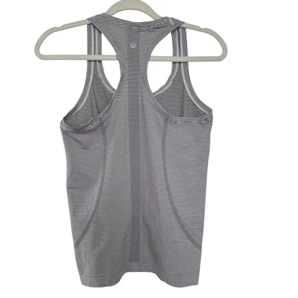 Lululemon Run Swiftly Tech Racerback Black & White Striped Tank Top Size 6 - Image 2