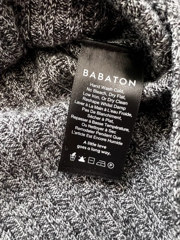 Aritzia Babaton Cropped Gray Wool Sweater - Image 2