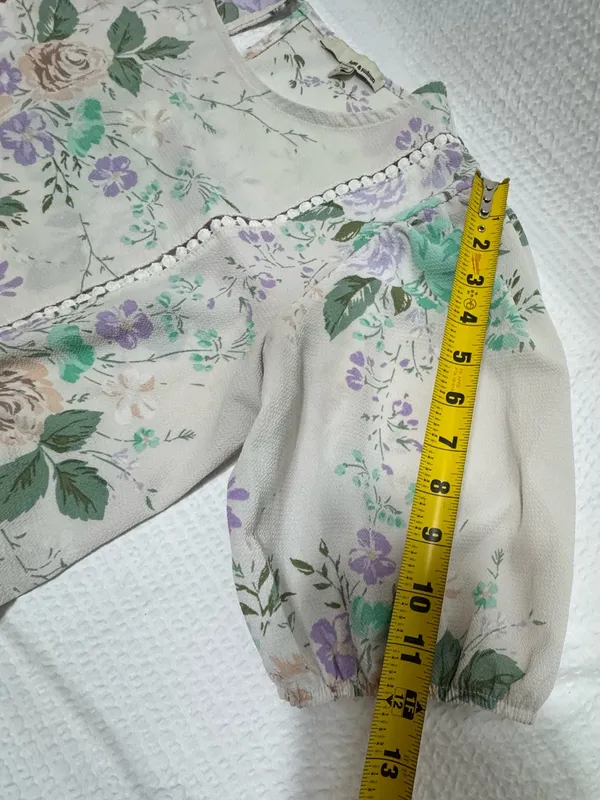 Floral Puff Sleeve Blouse - Cream with Lavender & Green - Image 6