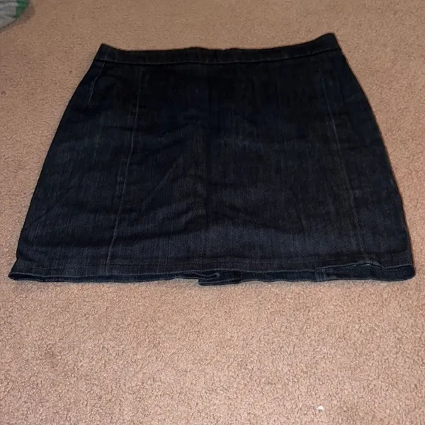 J. Crew‎ denim skirt 6 - Image 2