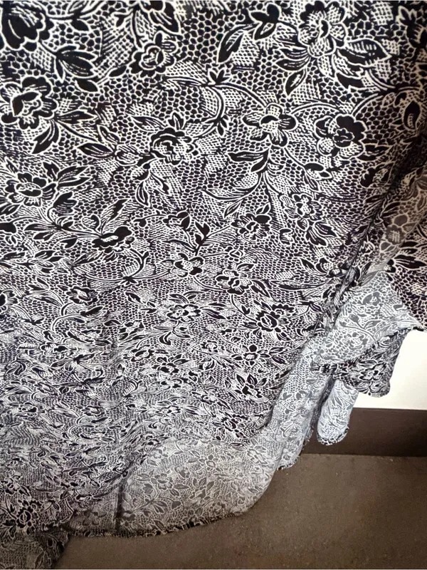 Abercrombie black and white floral maxi wrap dress S - Image 5