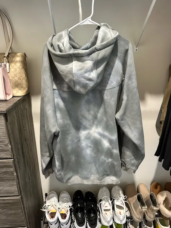 Balance Athletica Vitality Sweatshirt - Image 2