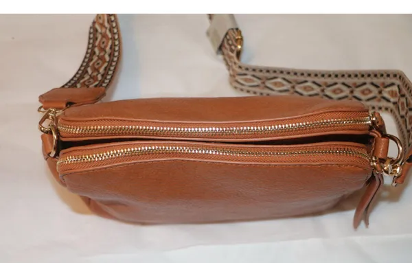 Sugu Andrea triple compartment shoulder bag with detachable strap - Image 6