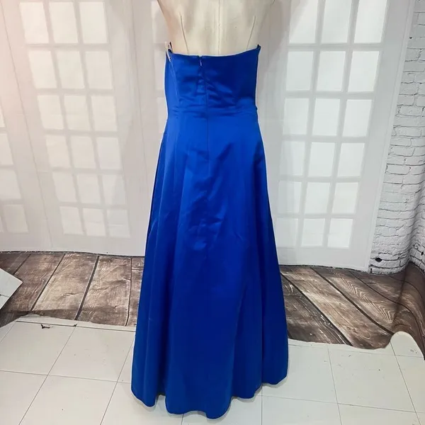 David's Bridal Royal Blue Strapless Side Ruched Bridesmaid Gown Dress Size 10 - Image 7