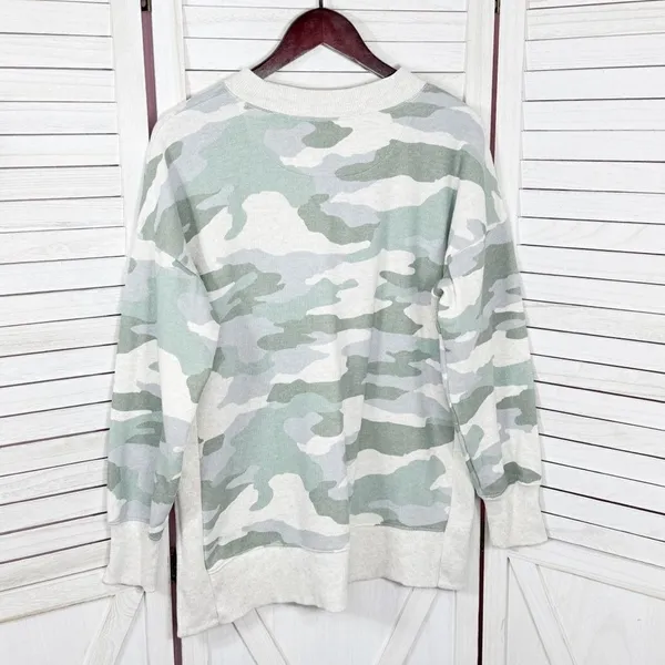 Aerie Good Vibes Dessert Sage Camo Oversized Split Side Sweatshirt Small - Image 8