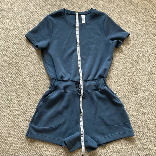 Spanx Airluxe Romper Short Romper Blue Size Small Short Sleeve Shorts GUC - Image 5