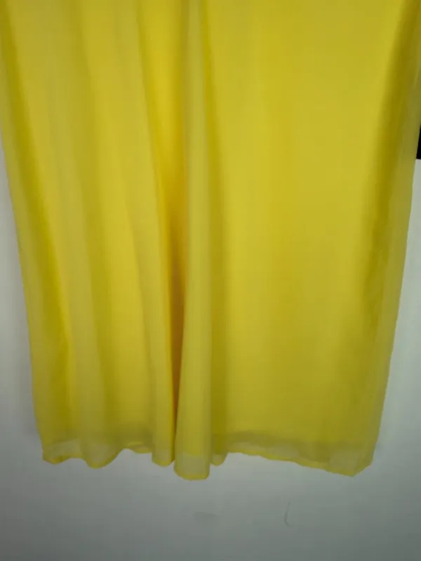 NWT Lulus Freestyle Shift Dress Short Sleeve V-Neckline Mini Yellow Size XS NEW - Image 2