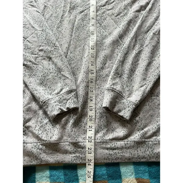 Athleta Long Sleeve Shirt Womens Sz Medium Gray Heathered Rayon Blend‎ Sweater - Image 8