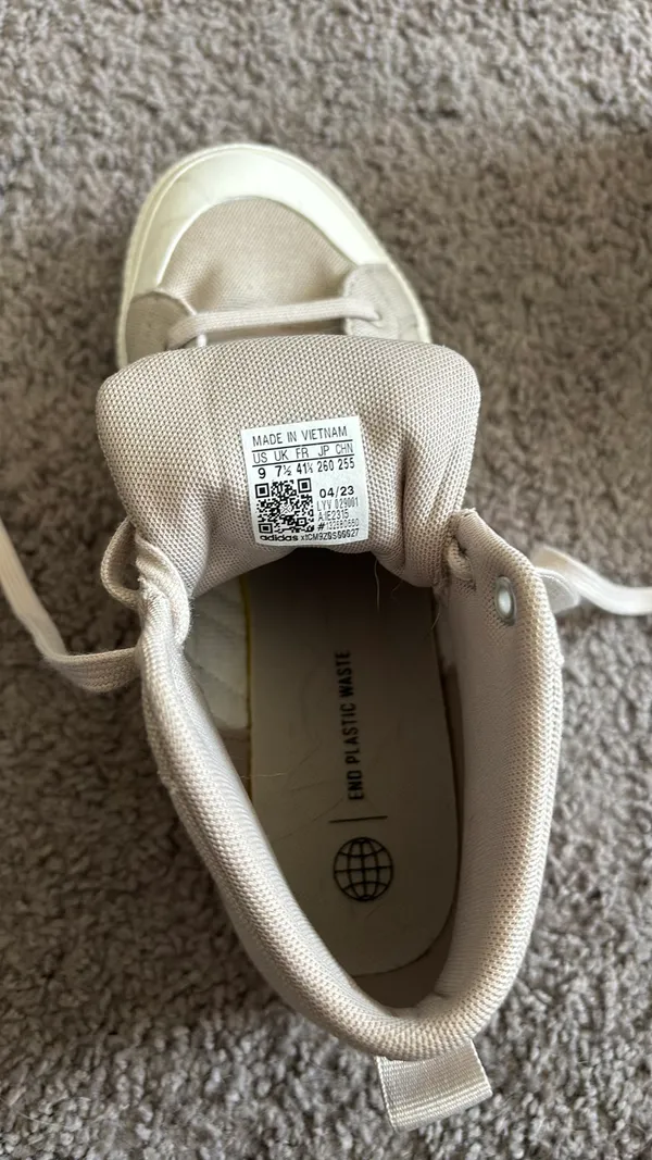 Adidas Sneaker - Image 2