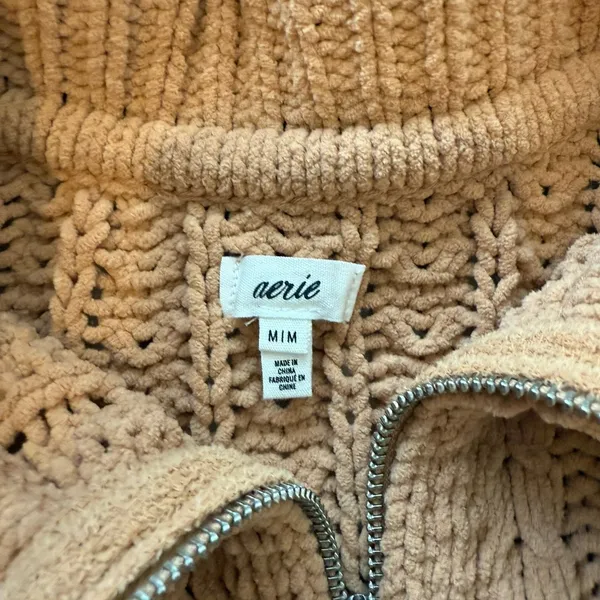 Aerie Chenille Womens Cable‎ Car Quarter Zip Sweater Size Medium Camel Cozy Soft - Image 4