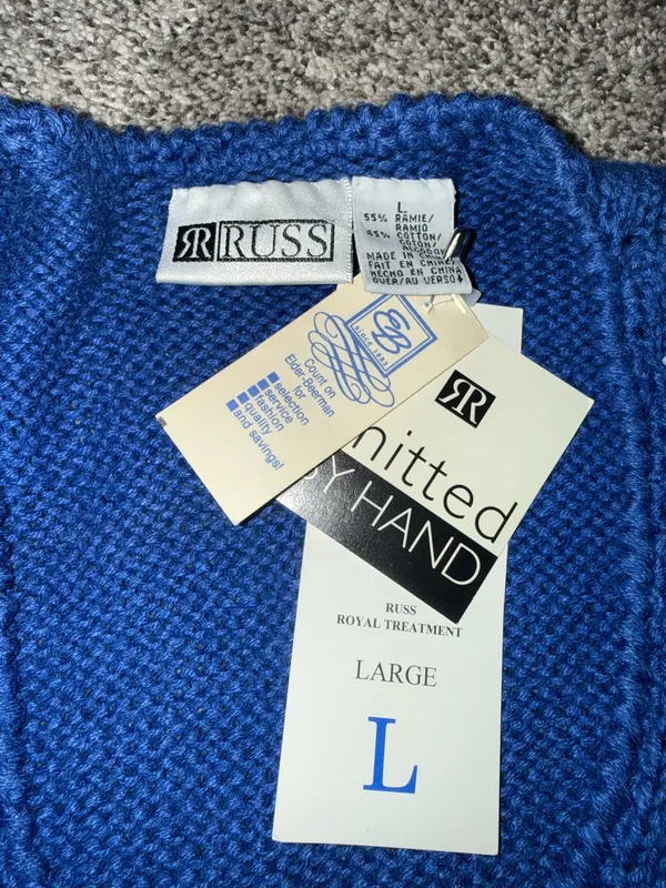 Vintage 80’s dead stock Russ Knitted Vest, Blue and Teal, Large - Image 3