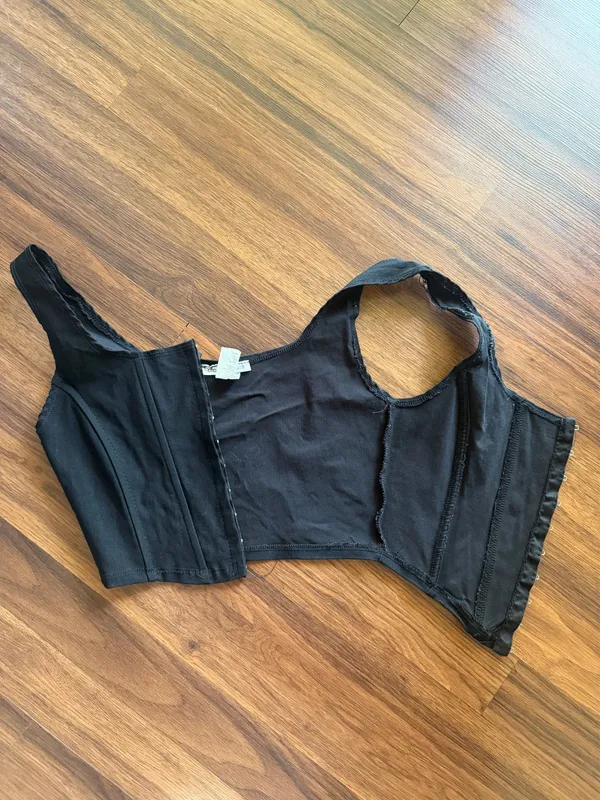 Charlotte Russe Black Corset - Image 4