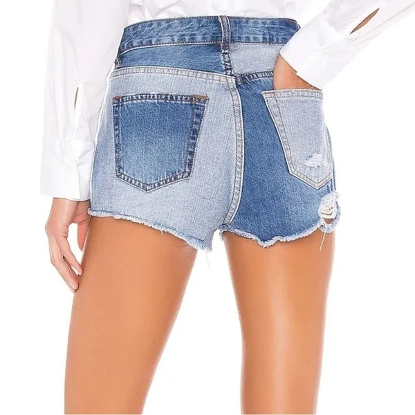 Superdown Lydia Two Tone Short in Blue Multi size 30‎ - Image 2