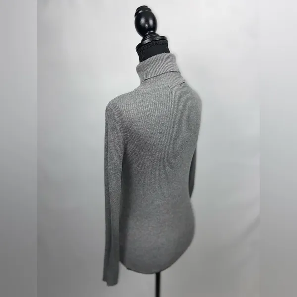 Turtleneck Sweater Grey Rib Knit Large Ambiance Apparel Stretch Top - Image 8