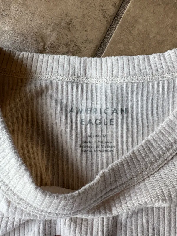American Eagle Ribbed Graphic Baby Tee - Image 3