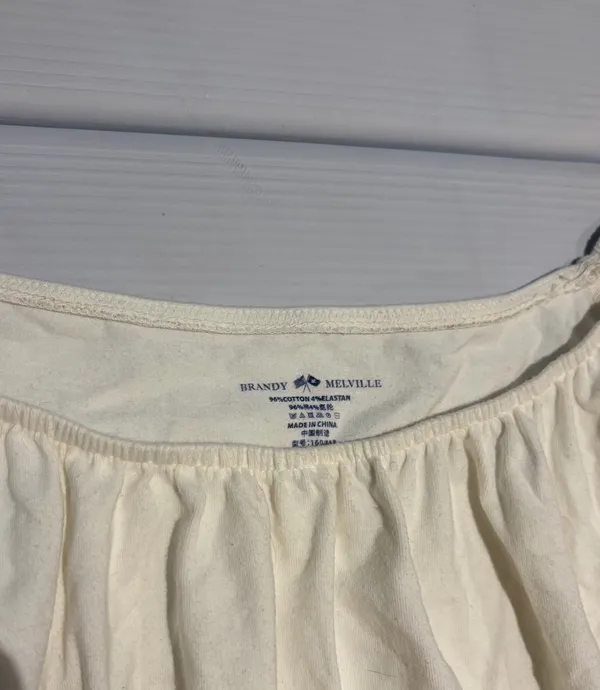 Brandy Melville White Top - Image 2