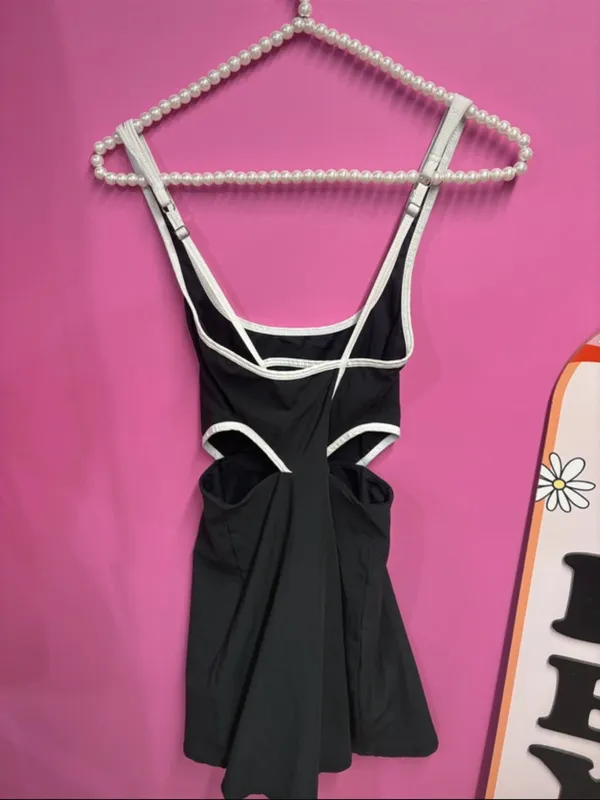 Abercrombie black cut out sides active dress XSP - Image 3