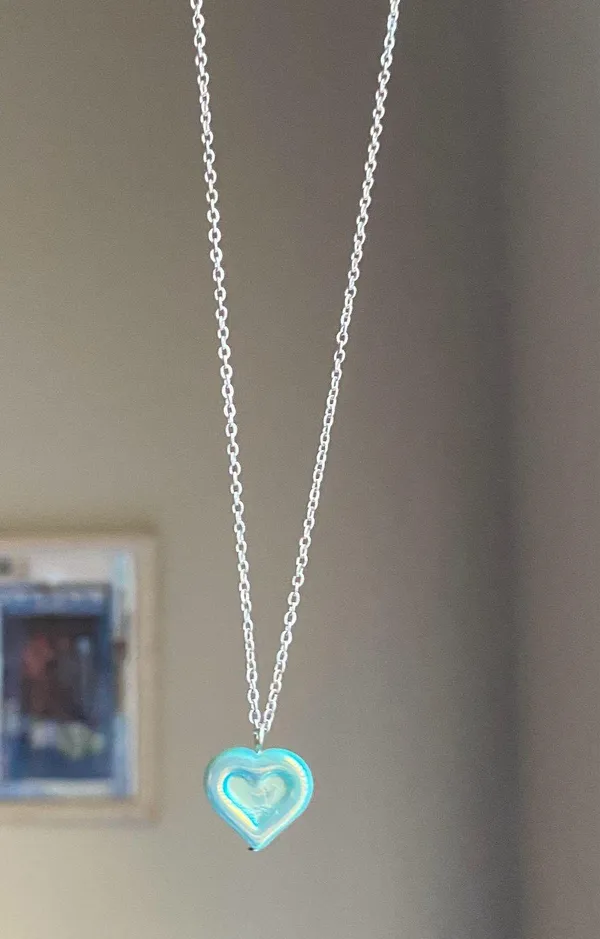 Handmade quality Czech glass heart bead fairy vintage retro y2k style necklace🩵 - Image 3