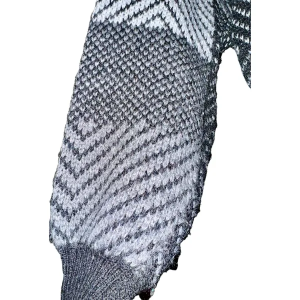 New Fast Long‎ Crop Grandpa Sweater Color Blocked Black Gray Women's Size Medium - Image 5