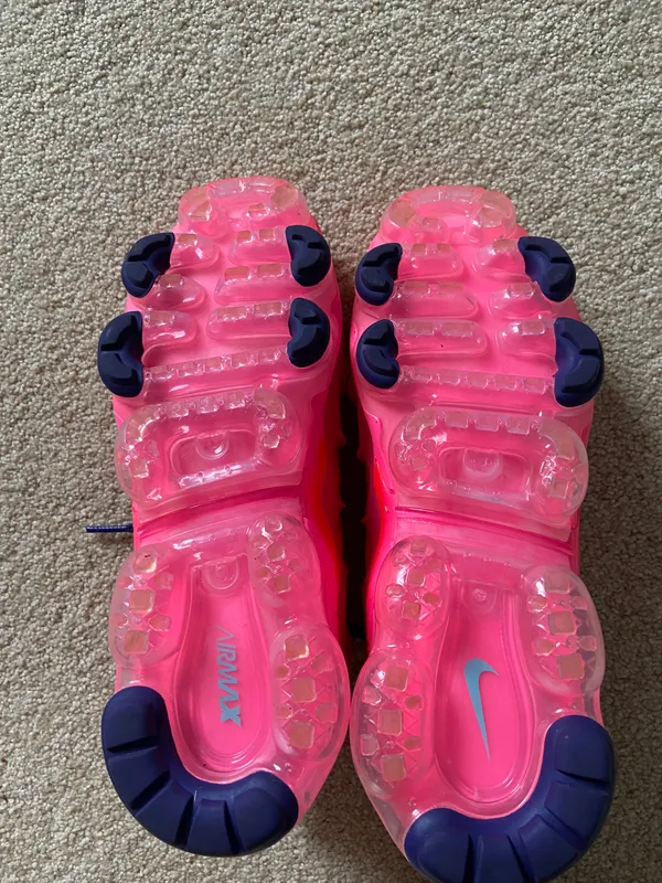 Nike Vapormax Shoes - Image 3