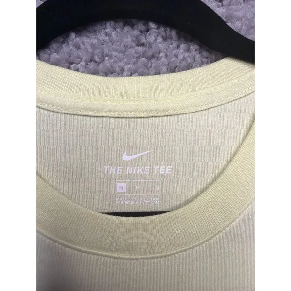 Nike Women's Embroidered Rainbow Pinwheel Logo T-Shirt Yellow Size M - Image 2