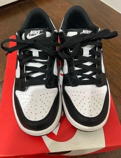 Nike Dunks Panda - Image 2