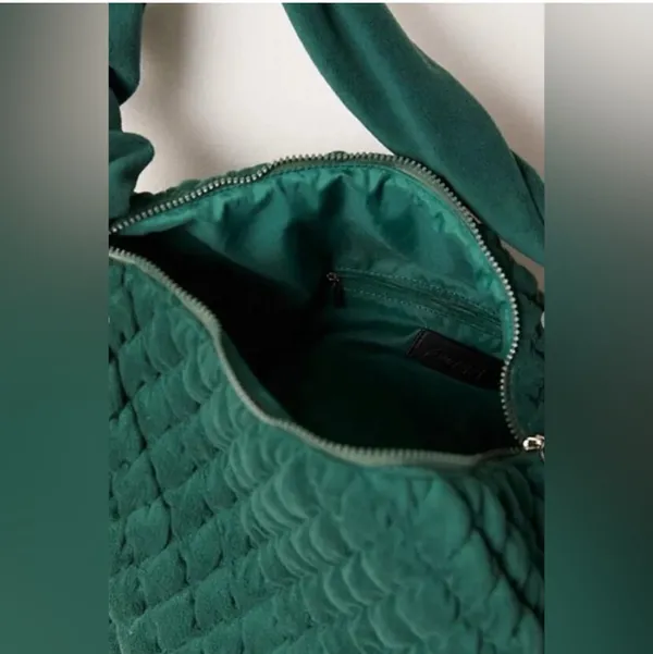 NWT Free People Pucker Up Fleece Carryall - Image 5