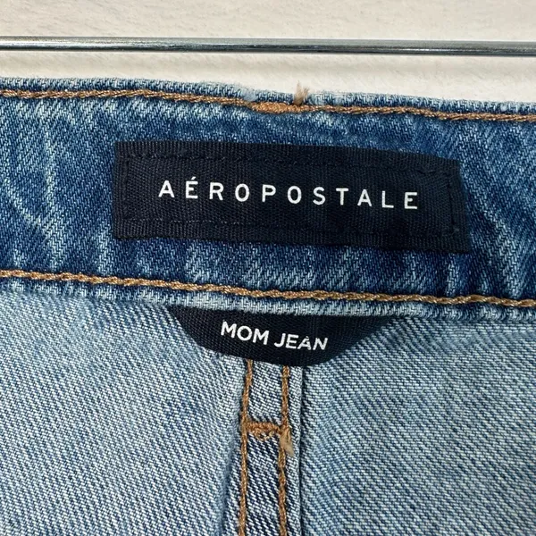 Aeropostale Mom Jeans Medium Wash Distressed Ripped High Rise Denim - Image 4