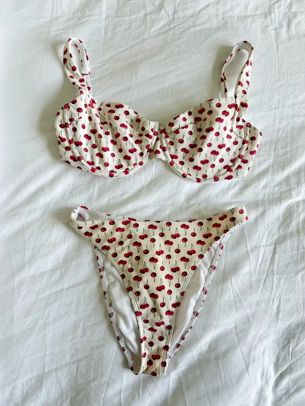 Abercrombie & Fitch curve love ruched underwire top and mid rise bikini bottoms - Image 6