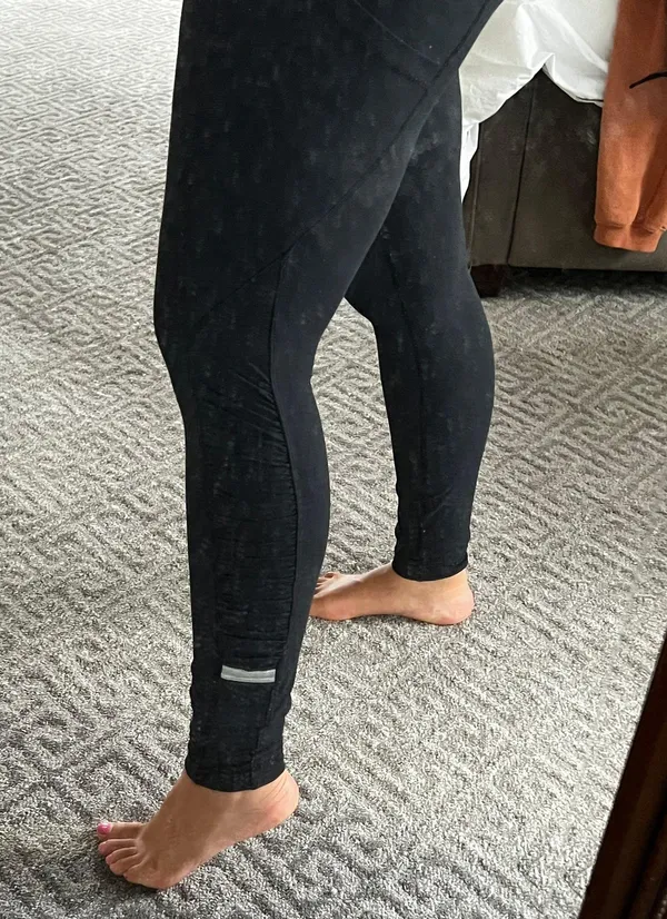 Lululemon Black Leggings With Pockets - Image 5