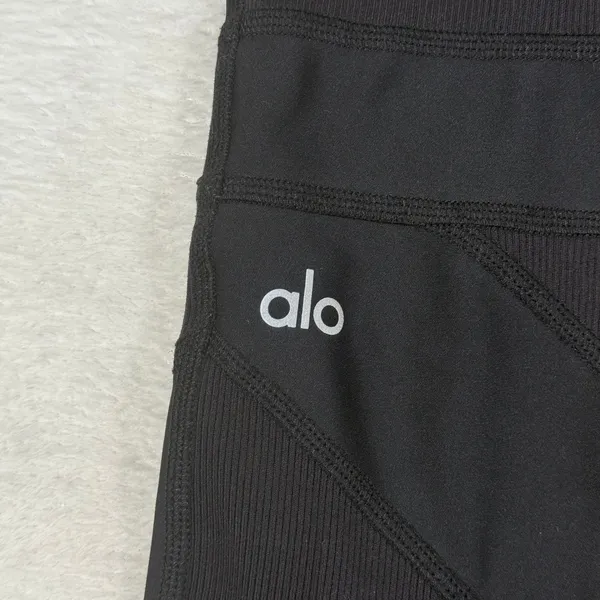 Alo Yoga High-Waist Moto Legging Black Ribbed Mesh Performance W0245R Size XS - Image 7